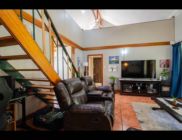3 BEDROOM DUET FOR SALE IN MONUMENT PARK